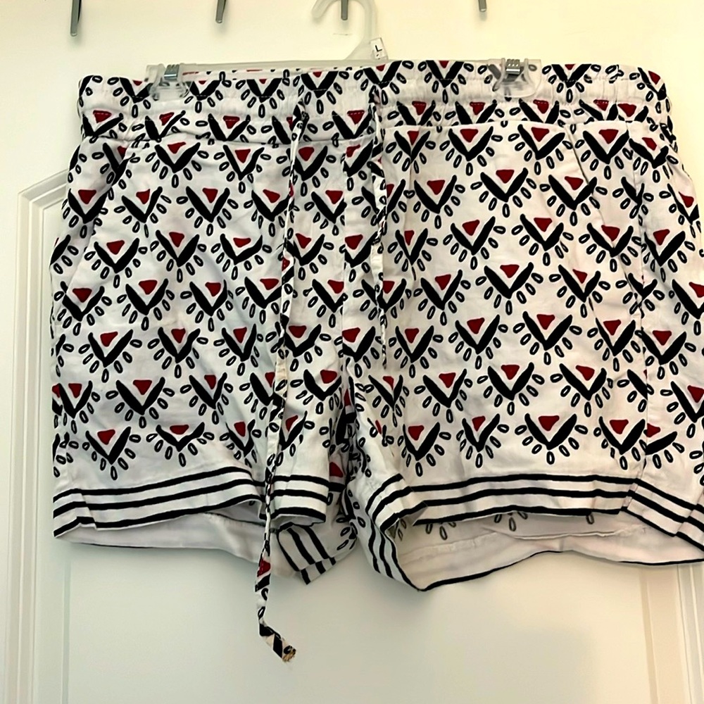 petite L LOFT slip on shorts - 3” inseam, drawstring waist